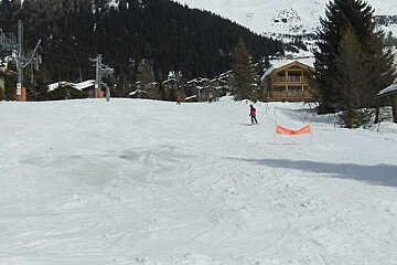 spring damaged pistes Le Rouge