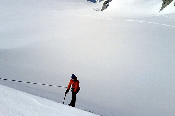 Mountianeer ascending slope