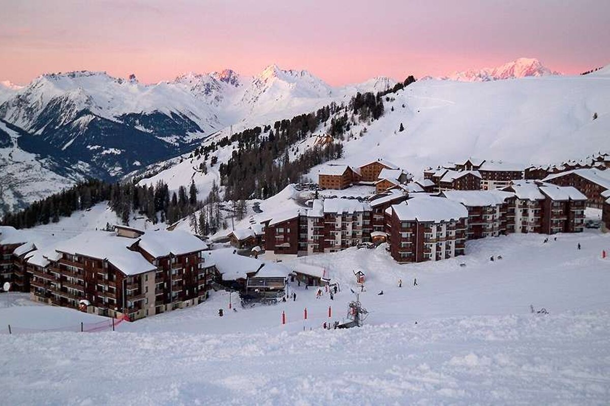 sunset plagne villages