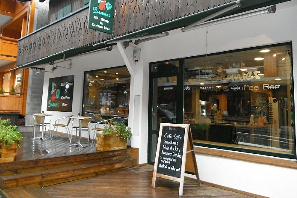 Photo of Beanies cafe from outside