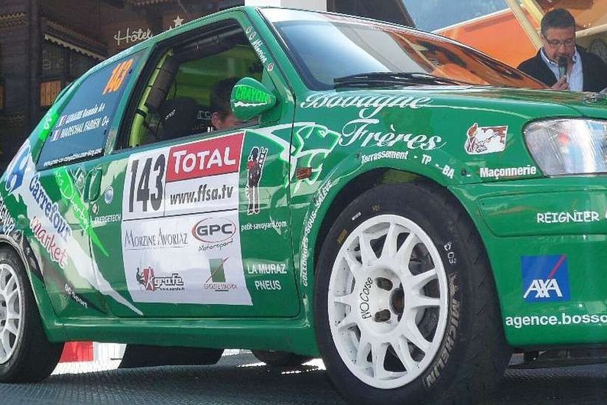 An image of a racing car at the Mont Blanc Rallye in Morzine