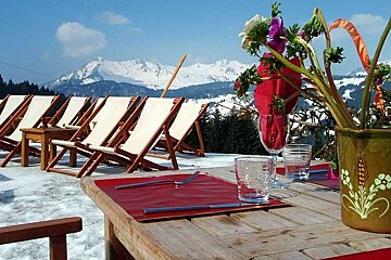 An image of the Restaurant La Paika at Hotel La Marmotte, Les Gets