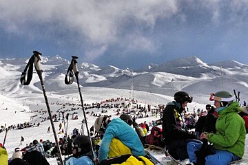 An image of clouds over the spectators on Thursday's events