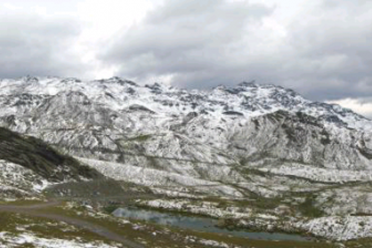 snow in val thorens in august