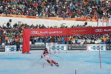 An image of people watching the Kandahar Men's Alpine Skiing World Cup in Les Houches Chamonix Mont Blanc