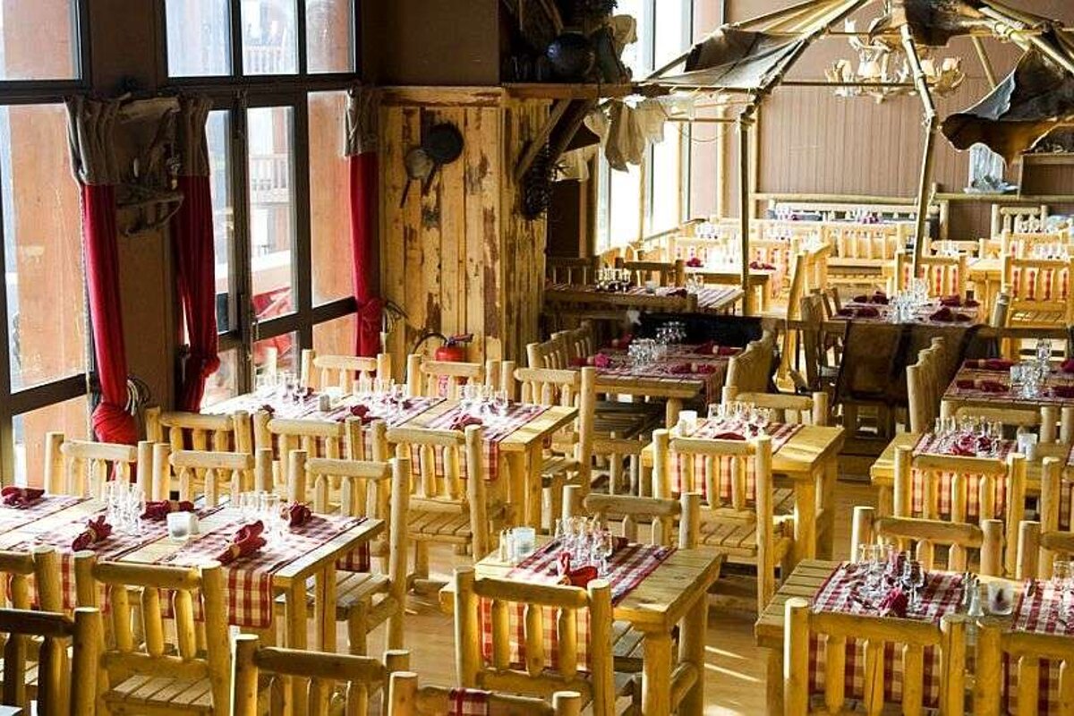 An image of a restaurant in a ski resort hotel in the French Alps