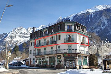 A building with a red circle around it that says montagnes de chamois