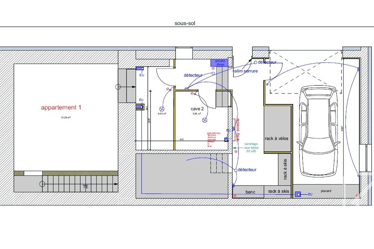 Technical basement floor plan showing an apartment, cellar, and a garage with a car, bike/ski racks. Electrical, water points, and detectors are indicated.