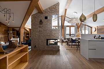 A view of a snowy mountain from rental design