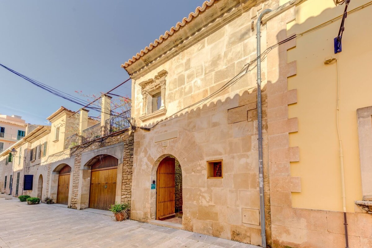 A building with a door that says ' a ' on it