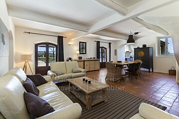 A living room with a couch that says made in provence