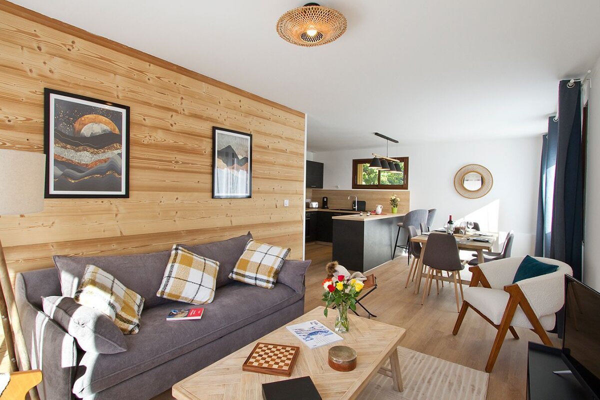 A living room with a couch and a coffee table