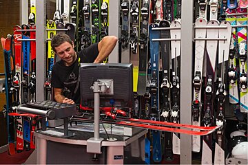 Caron Centre ski technician