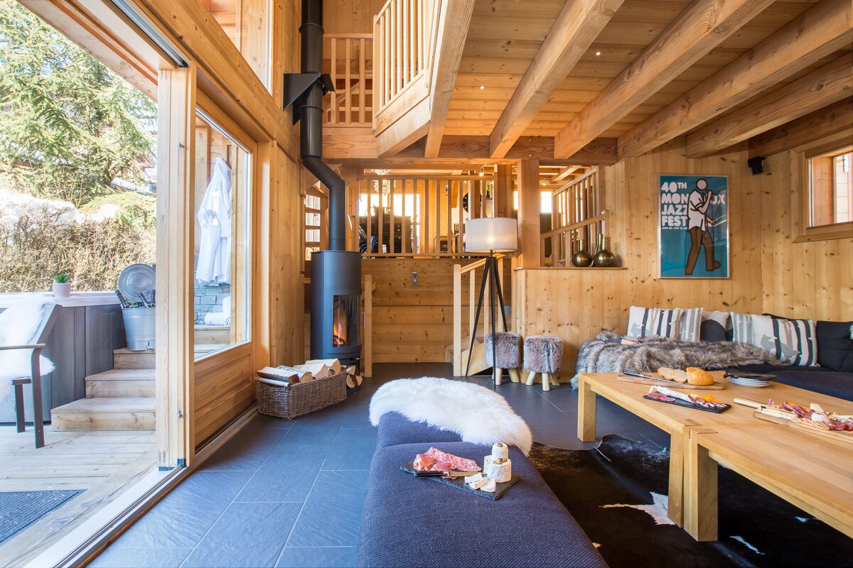 A living room with a poster on the wall that says 40th world music festival