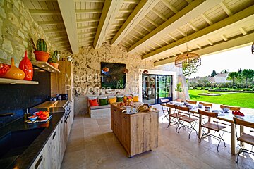 A kitchen with the words made in provence on the bottom