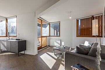 A 3d floor plan of a house showing the bedroom and bathroom