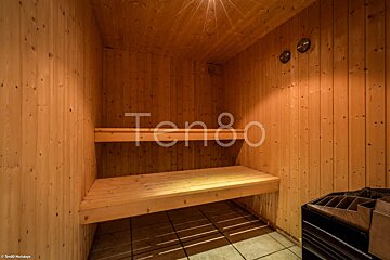 A photo of a wooden sauna taken by ten80 holidays