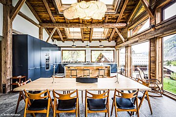 A picture of a kitchen and dining room taken by ten80 holidays