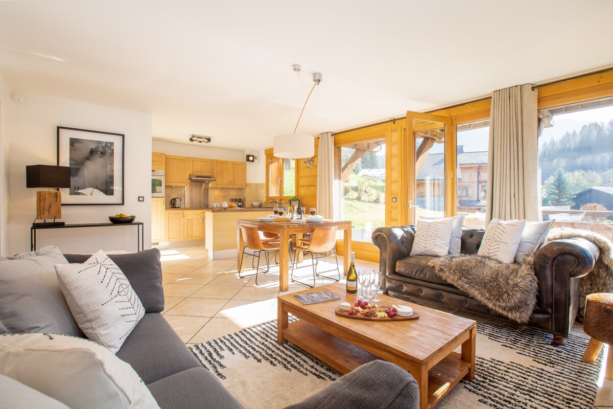 A living room with a couch and a coffee table