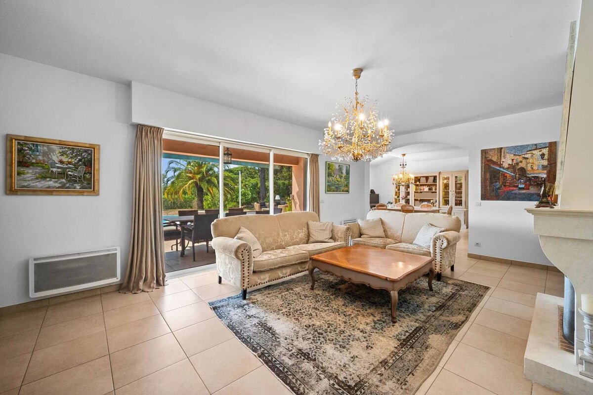 A living room with a couch and a coffee table