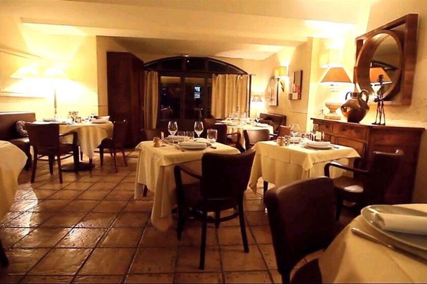 La Closerie Restaurant, Ansouis | SeeProvence.com