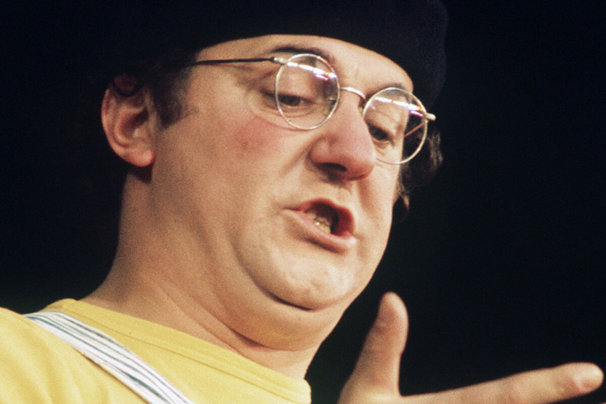 Annual Motorcycle Tribute To Comedian Coluche Seecannes Com