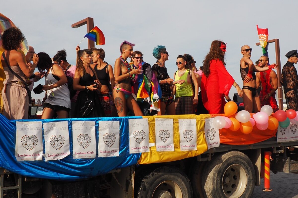 Las Libertinas float at ibiza gay pride 2016
