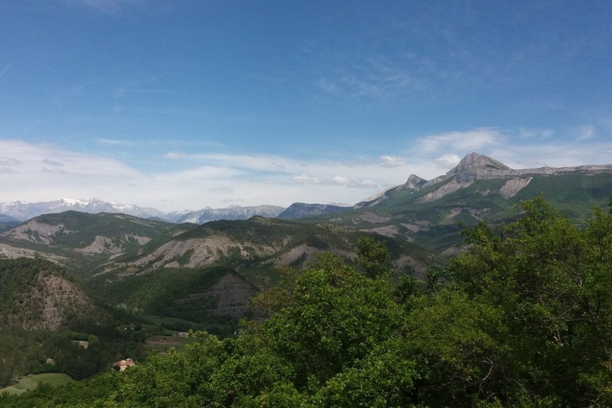 mountain views in north provence