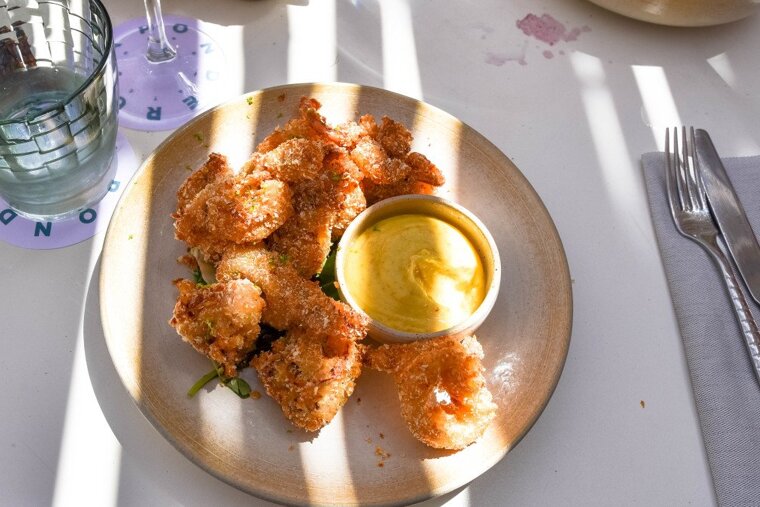 Squid, orange and almonds