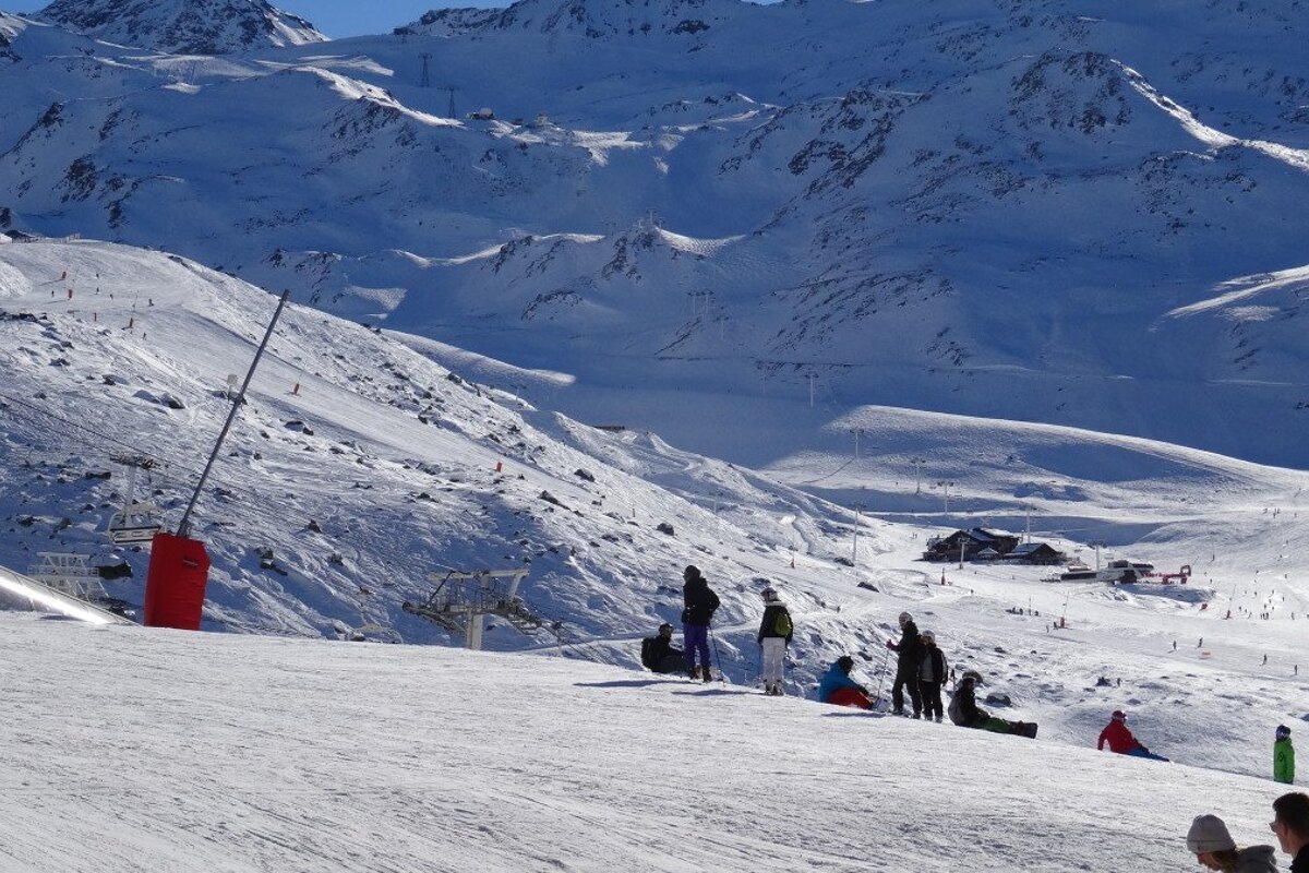 snow cover in val thorens