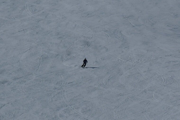 The Aretu piste has plenty of space for everyone