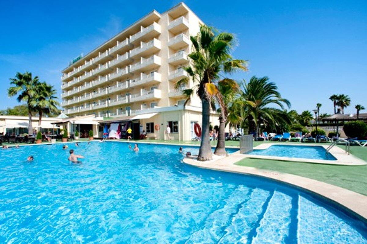Amapola Hotel Playa De Muro Seemallorca Com