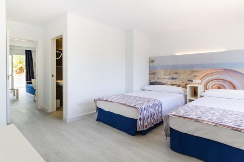 Jutlandia Apartment Residence Santa Ponsa Double Bed ?p=medium