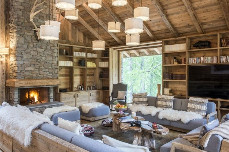 The lounge area in the chalet
