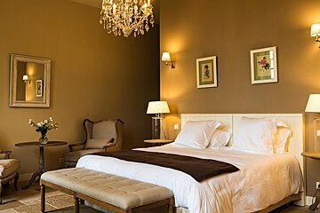 Manoir d'Astree, Lugon et L'Ile du Carnay | SeeBordeaux.com