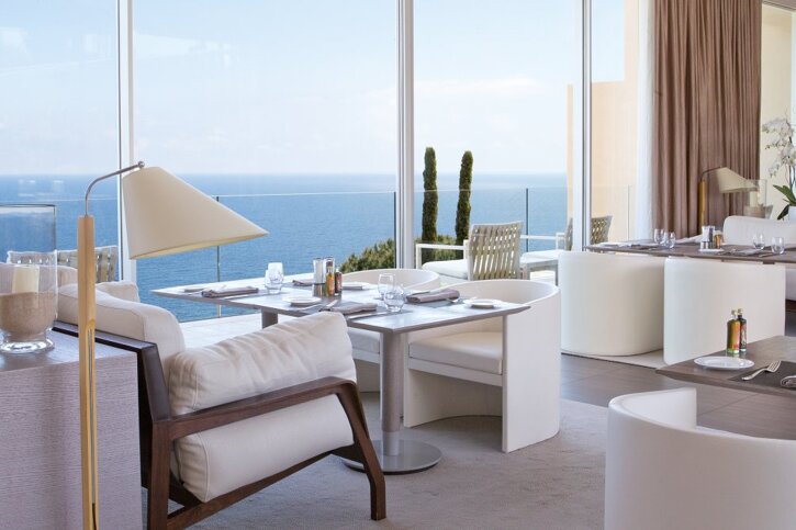 best fine restaurants in saint tropez seesainttropez com