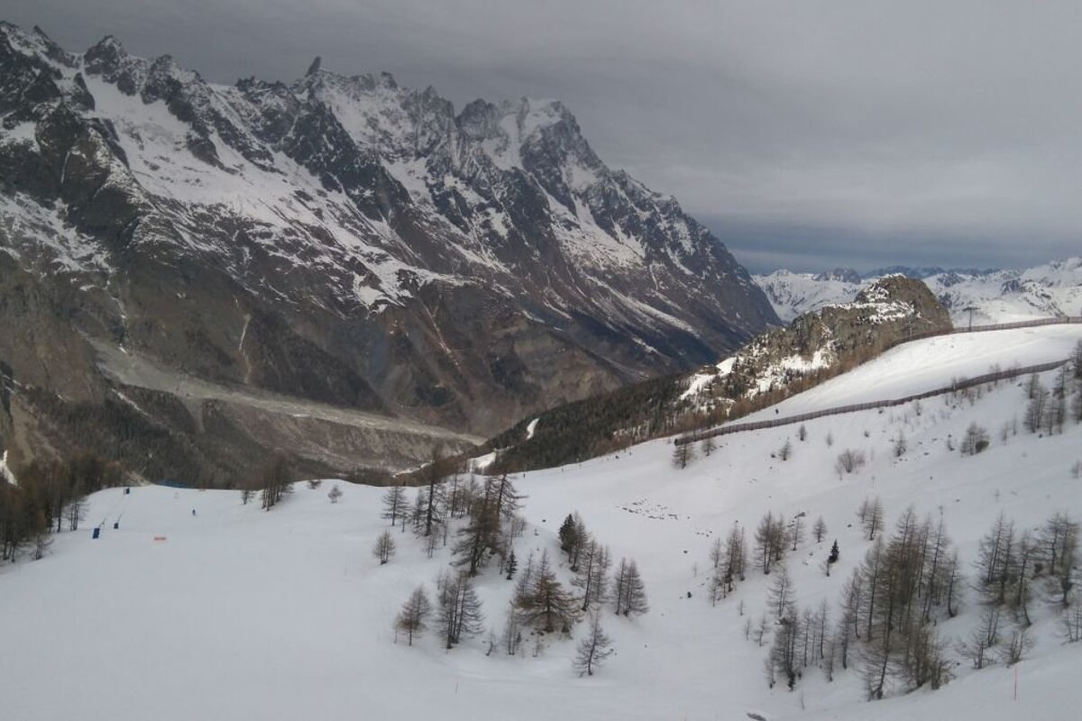 clouds rolling in over courmayeur