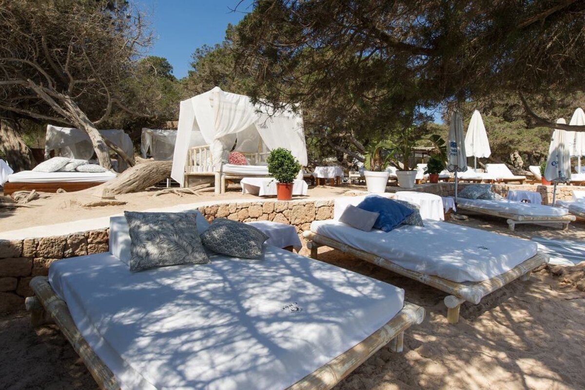 Cala Bassa Beach Club San Jose Seeibiza Com