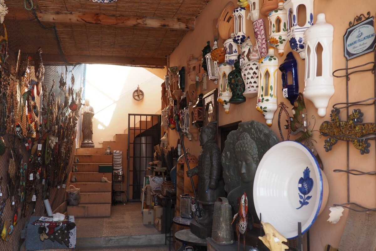 quirky shops & artists workshops in sant josep in ibiza