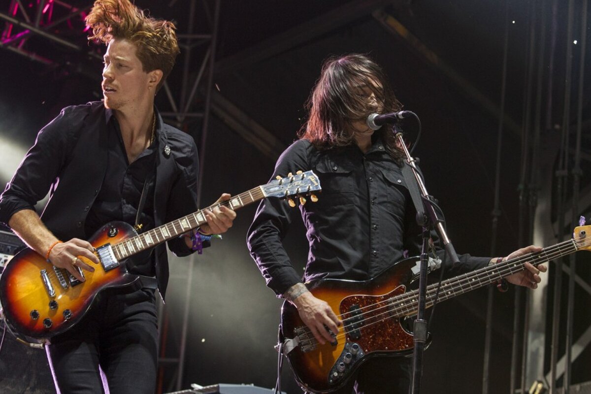 Shaun White S Band To Play Rock On Snowboard Tour Seeavoriaz Com Shaun White S Band To Play Rock On Snowboard Tour Seeavoriaz Com