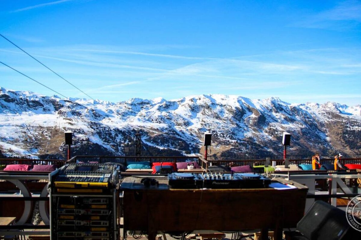 La Folie Douce Bar Meribel Seecourchevel Com