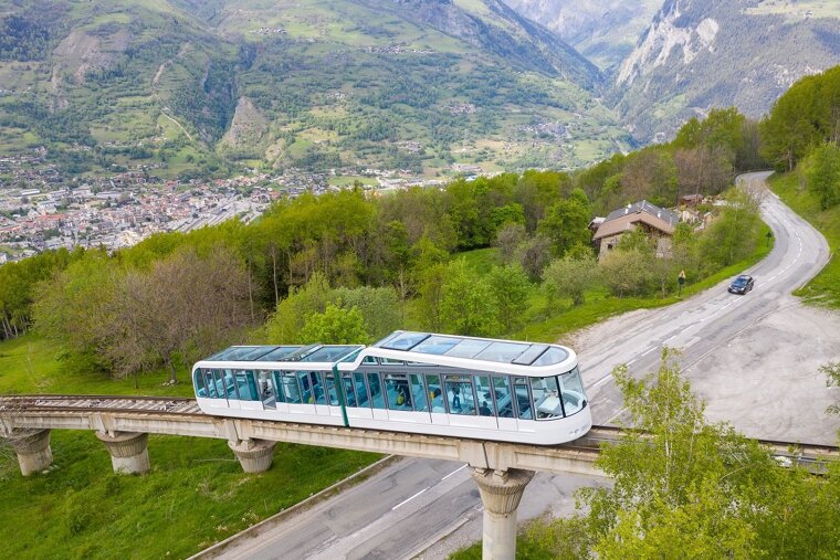 The funicular to Les Arcs
