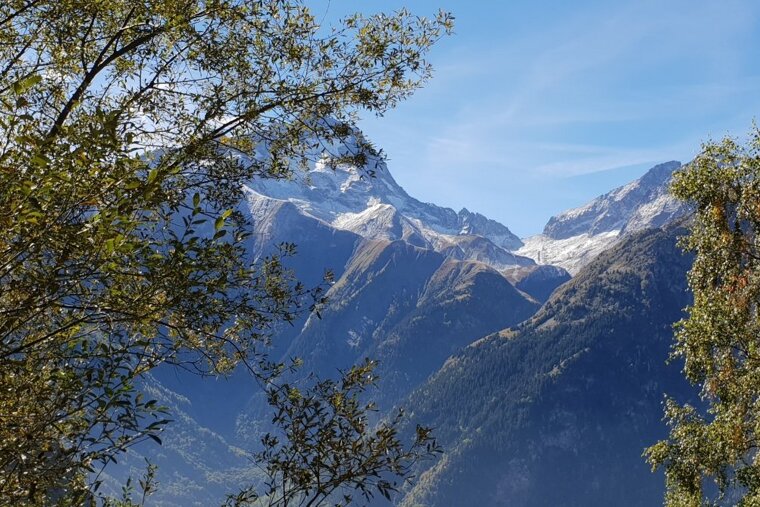 view of the Muzelle towards the National Park des Ecrins from Les Deux Alpes