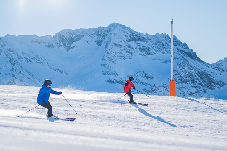 Skiing in Val Thorens