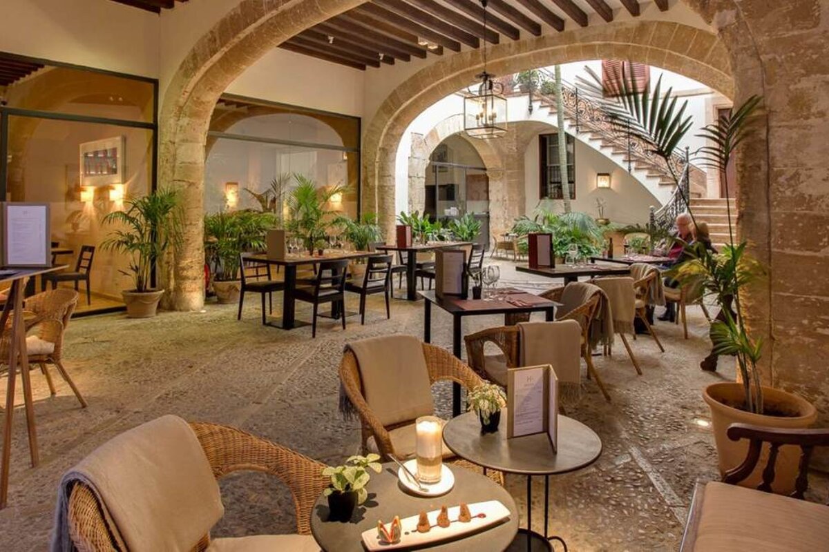 Can Cera Gastro Bar & Restaurant, Palma de Mallorca ...
