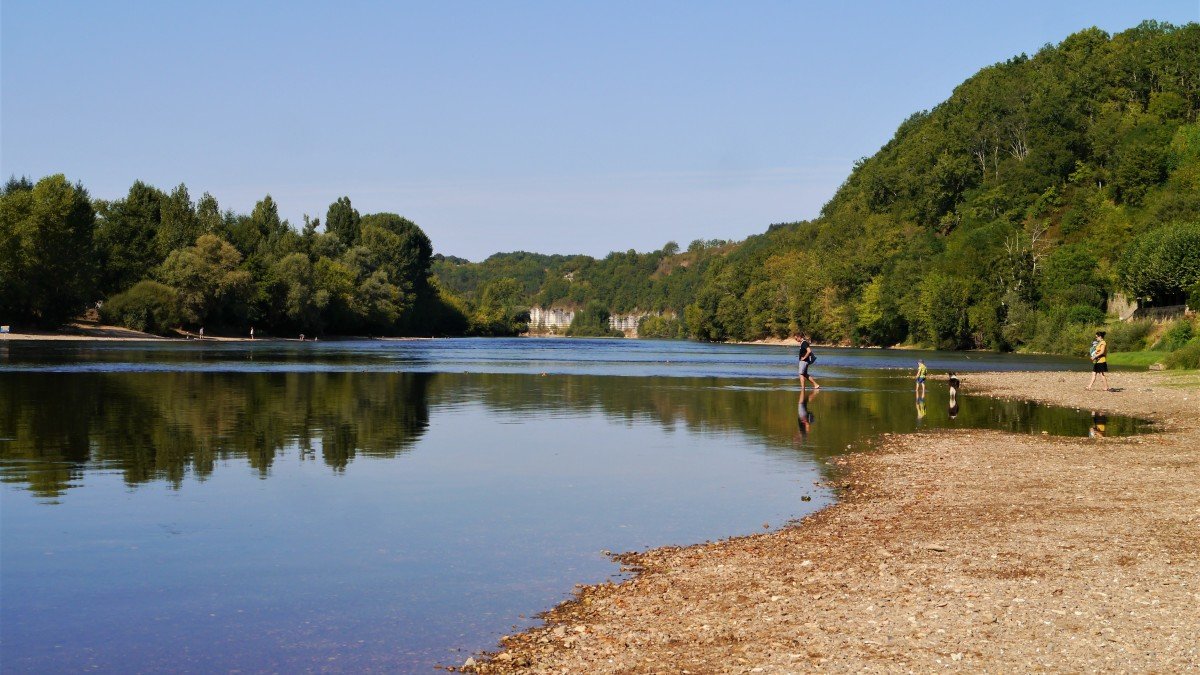 dordogne region two species dordogne region two species