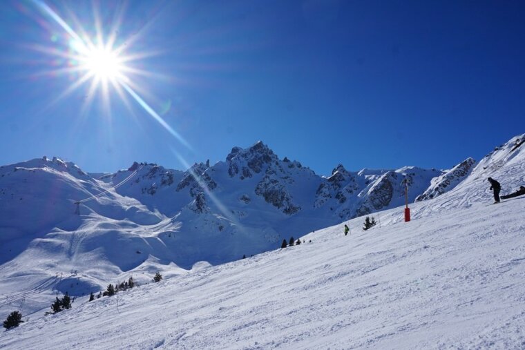 Courchevel 1850 bathed in sunshine