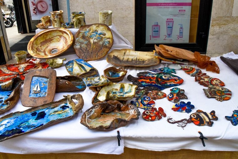 Colourful crafts at Pollenca Market