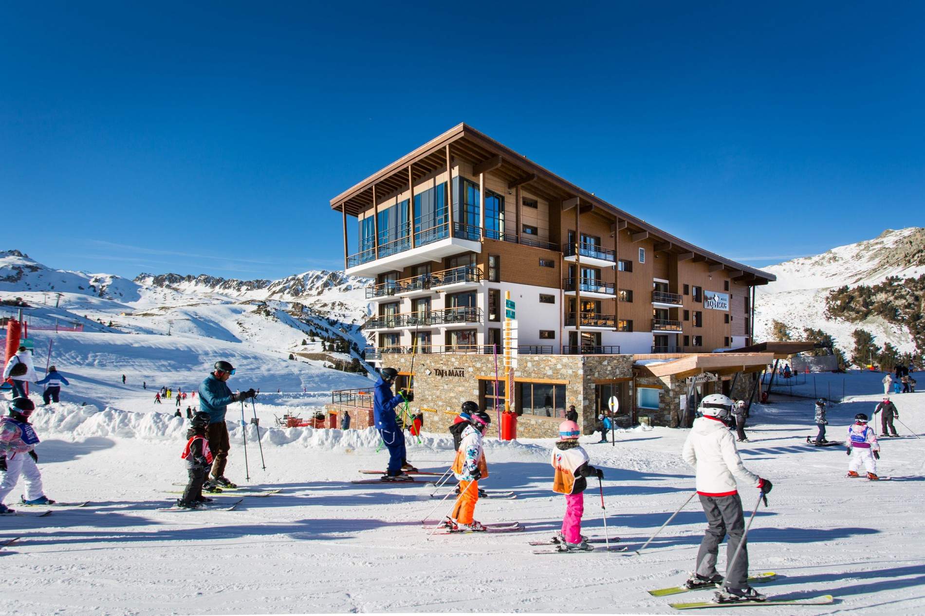 Taj-I Mah Hotel, Les Arcs 2000 | SeeLesArcs.com