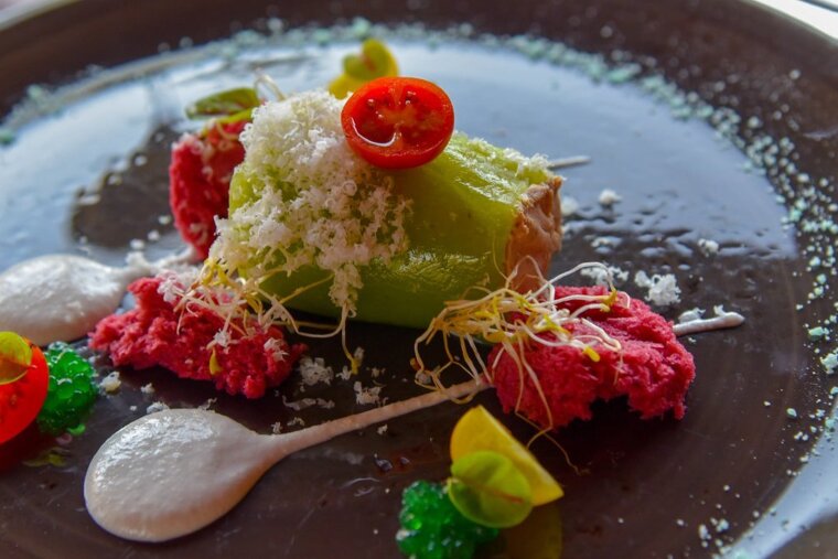 Foie wrapped in apple textures, macadamia nuts and beetroot sponge cake